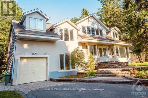 2077 Palmer Avenue, Ottawa, ON, K1H5Z3 | Card Image