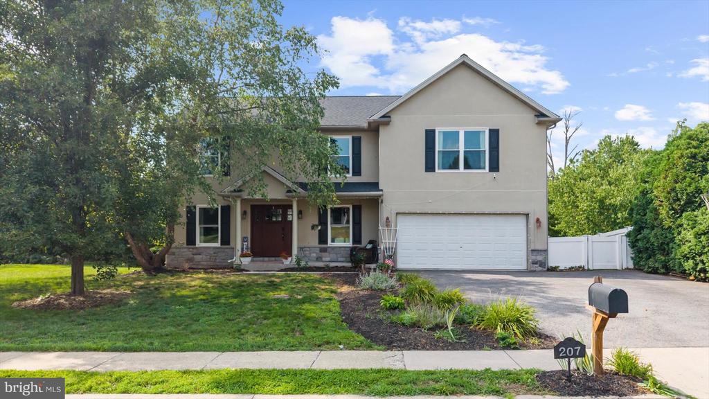Residential in DOUGLASSVILLE 2