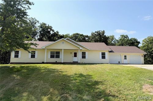 19077 Oak Ridge Trl, Kirksville, MO, 63501-7030 | Card Image