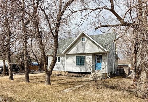 87 Gordon Ave, Elm Creek, MB, R0G0N0 | Card Image