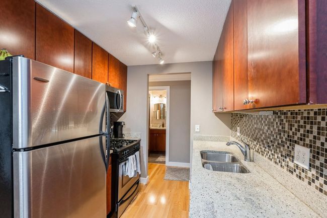 UNIT-104 - 2800 W 44 Th St, Condo with 1 bedrooms, 1 bathrooms and null parking in Minneapolis MN | Image 6