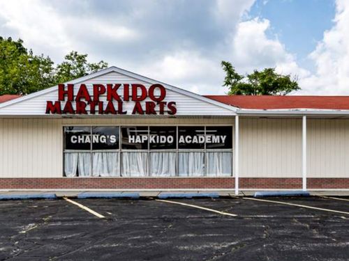 230 S Main St, Lombard, IL, 60148-2630 | Card Image