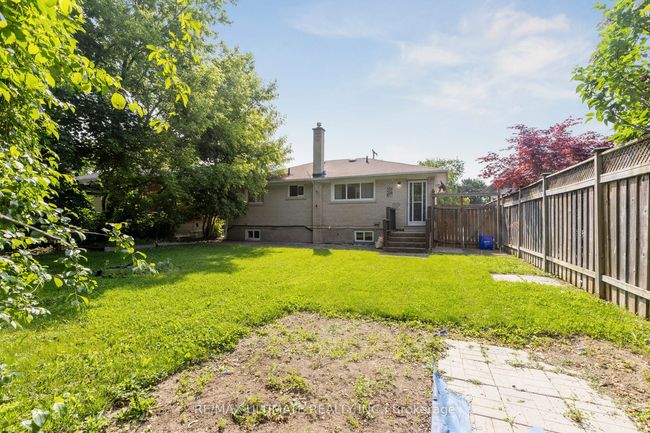 24 Rexway Dr, House other with 4 bedrooms, 2 bathrooms and 3 parking in Georgetown ON | Image 43