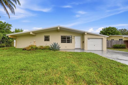 4401 Nw 33rd St, Lauderdale Lakes, FL, 33319-5726 | Card Image