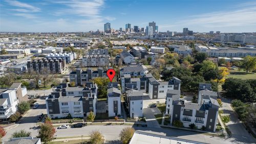 241 Wimberly St, Fort Worth, TX, 76107-1952 | Card Image