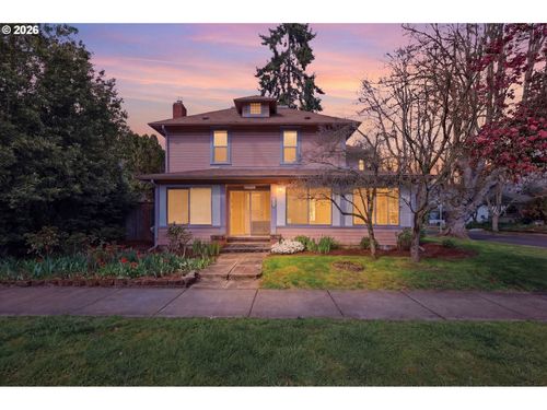 446 E St, Springfield, OR, 97477-3967 | Card Image