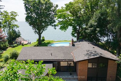 2226 Lakeshore Rd, House other with 3 bedrooms, 5 bathrooms and 10 parking in Burlington ON | Image 3