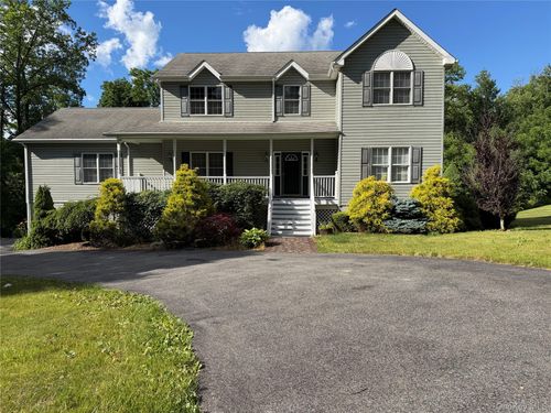 193 Stormville Mountain Rd, Stormville, NY, 12582-5238 | Card Image