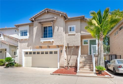 1750 Tallowberry Ln, Simi Valley, CA, 93065-7412 | Card Image