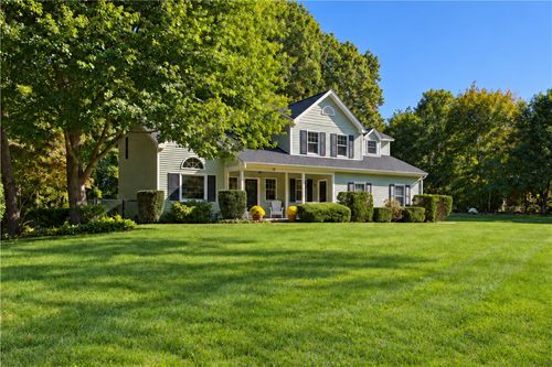 10 Highbush Ter, North Kingstown, RI, 02852-4139 | Card Image