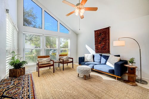 42 Cypress Pt, Wimberley, TX, 78676-9415 | Card Image