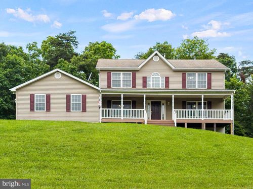 140 Solitude Ln, GORE, VA, 22637-1868 | Card Image