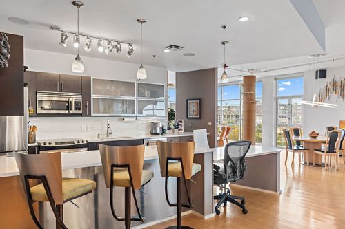 apt-510-2115 Yeaman Pl, Nashville, TN, 37206-4239 | Card Image