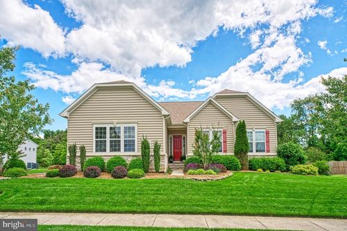 23985 Tenbury Wells Pl, Aldie, VA, 20105-2867 | Card Image