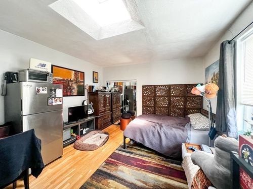 504-1427 Commonwealth Ave, Boston, MA, 02135-6251 | Card Image