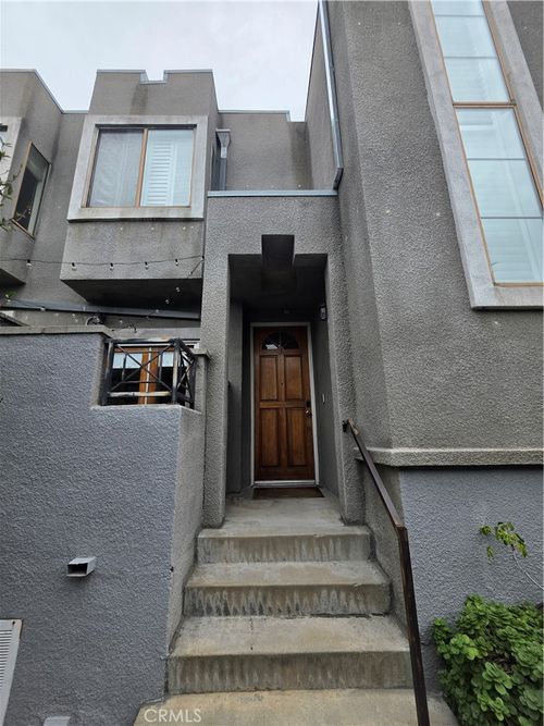 240 S Mentor, Pasadena, CA, 91106 | Card Image