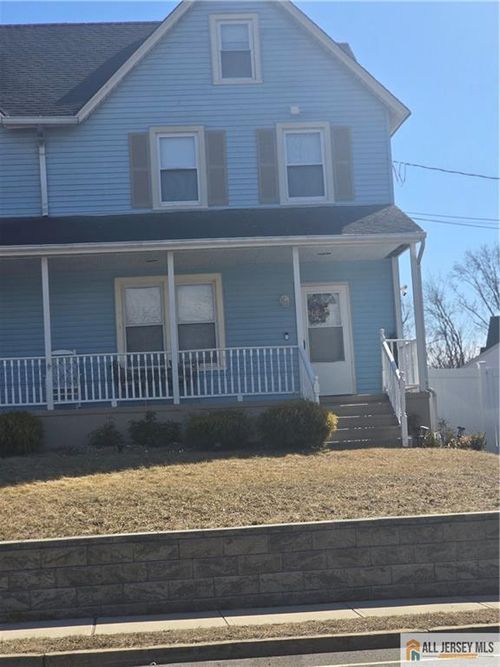 23 Maple St, Helmetta, NJ, 08828-1123 | Card Image