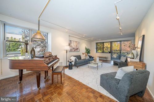 apt-203-20 Conshohocken State Rd, BALA CYNWYD, PA, 19004-3325 | Card Image