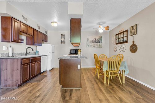 2060-1440 N Idaho Rd, Apache Junction, AZ, 85119-2800 | Card Image