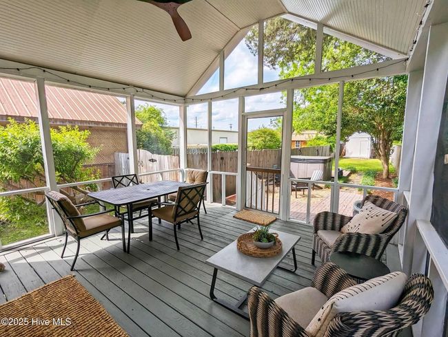 750 W 2 Nd St, House other with 2 bedrooms, 2 bathrooms and null parking in Washington NC | Image 21