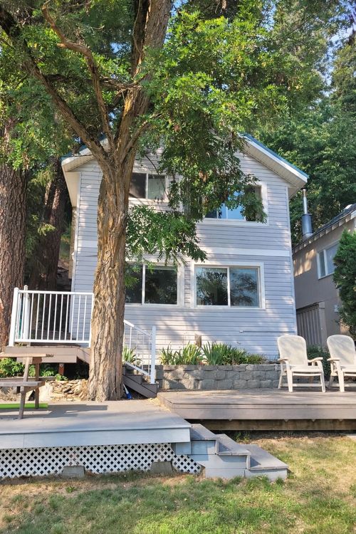 12935 N North Park St, Newman Lake, WA, 99025-0000 | Card Image