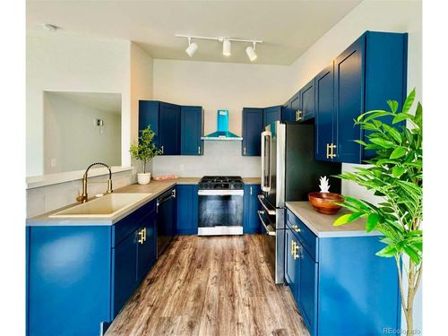 unit-202-8468 Thunder Ridge Way, Highlands Ranch, CO, 80126-3279 | Card Image