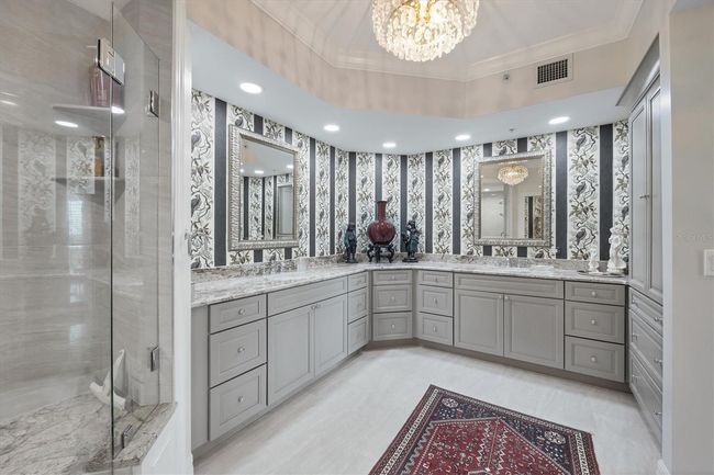 Primary En-Suite Bathroom | Image 23