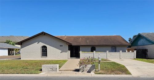 508 W Iris Ave, McAllen, TX, 78501-1823 | Card Image
