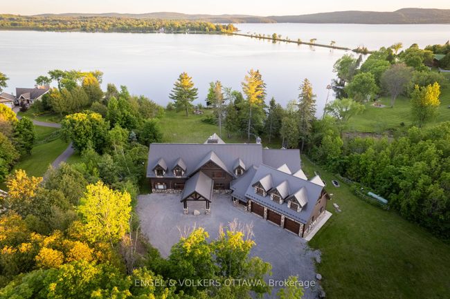 159 Bluff Point Dr, House other with 9 bedrooms, 7 bathrooms and 17 parking in Calabogie ON | Image 25