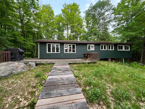 108 Raycroft Creek N/A, Lanark Highlands, ON, K0A3L0 | Card Image