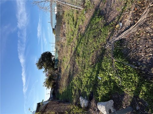 319 Waco St, Corpus Christi, TX, 78401-2746 | Card Image