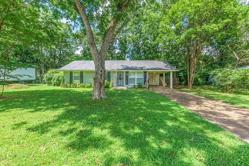 1950 Victoria Ave, Memphis, TN, 38116-5045 | Card Image