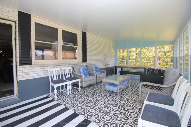 2294 Gore St, House other with 4 bedrooms, 2 bathrooms and 4 parking in Mount Brydges ON | Image 35