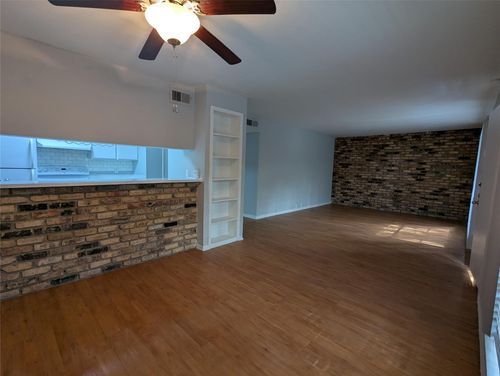 26-525 Heights Blvd, Houston, TX, 77007-2562 | Card Image