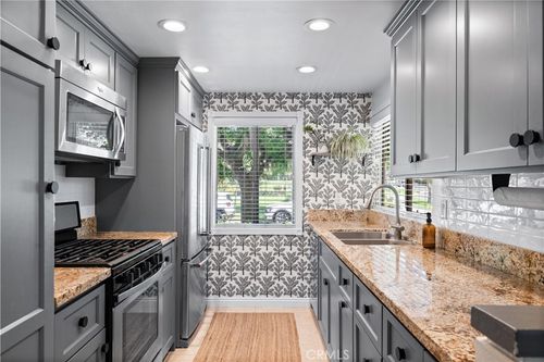 3 Smokestone, Irvine, CA, 92614-7430 | Card Image