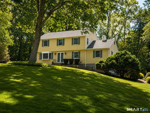 72 S Buckboard Ln, Marlborough, CT, 06447-1029 | Card Image