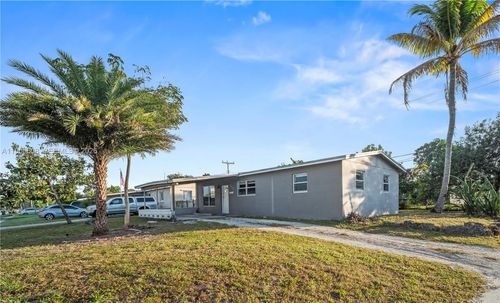 0-701 N 70th Ave, Hollywood, FL, 33024-7408 | Card Image