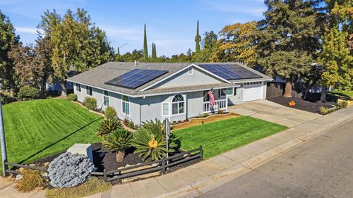 9528 N St, Live Oak, CA, 95953-2365 | Card Image