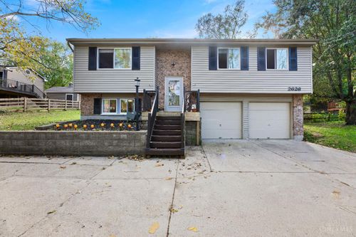 2626 Hunt Rd, Cincinnati, OH, 45215 | Card Image