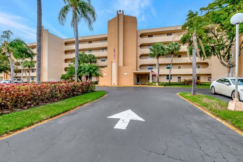313-6461 Nw 2nd Ave, Boca Raton, FL, 33487-2007 | Card Image