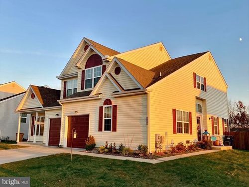 819 Gibbs Dr, MIDDLETOWN, DE, 19709-1752 | Card Image