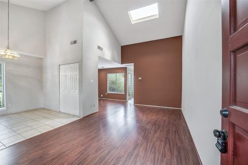 2980-12980 Greenway Chase Ct, Houston, TX, 77072-2191 | Card Image