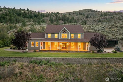 41 Rooster Flats Rd, Oroville, WA, 98844-9272 | Card Image