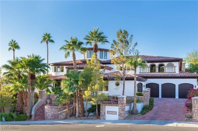 8 Rue Mediterra Drive, House other with 9 bedrooms, 4 bathrooms and null parking in Henderson NV | Image 2