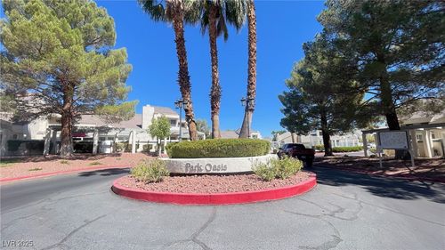 8900 Antioch Way, Las Vegas, NV, 89117-2469 | Card Image