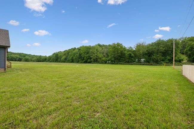 1936 Flats Rd, House other with 3 bedrooms, 2 bathrooms and 2 parking in Cunningham TN | Image 34