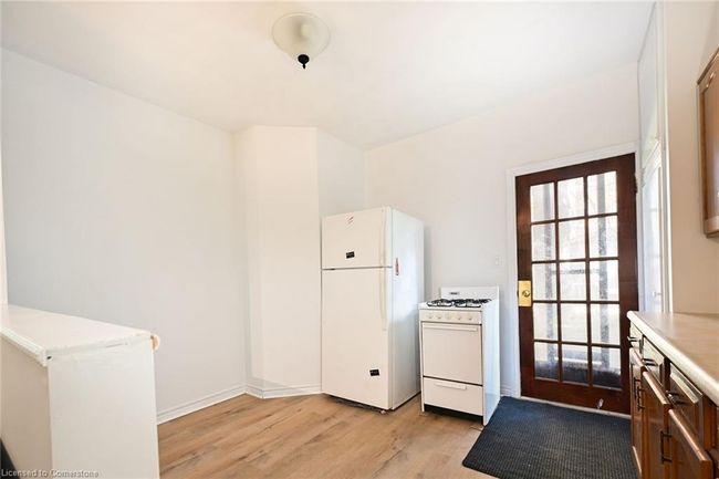 1396 Progreston Rd, Home with 5 bedrooms, 3 bathrooms and 20 parking in Carlisle ON | Image 36