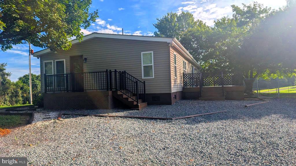Residential Lease in UNIONVILLE 3