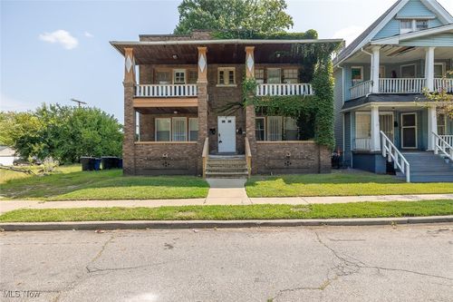 4-461 E 115th St, Cleveland, OH, 44108-1462 | Card Image