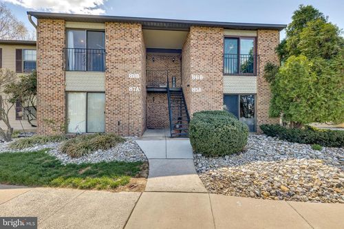 88B Red Cedar Ct, MOUNT LAUREL, NJ, 08054-3612 | Card Image